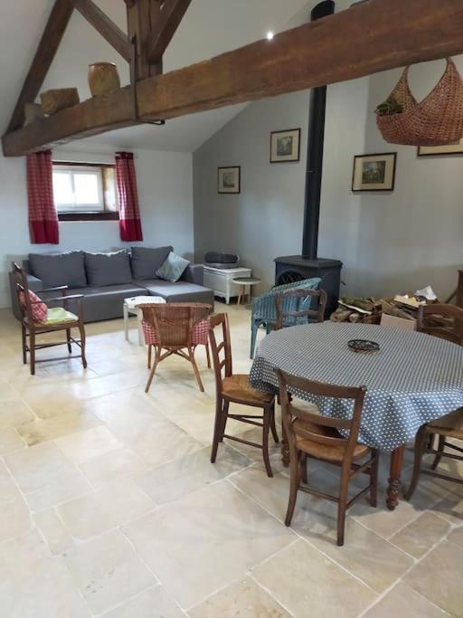 Vila La Bergerie De Genouse Marnay  Exteriér fotografie