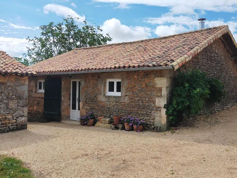 Vila La Bergerie De Genouse Marnay  Exteriér fotografie